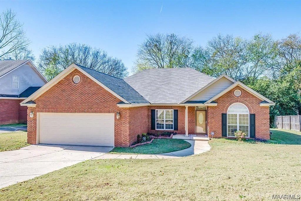 Spacious 4/2 Located in Dalraida property image