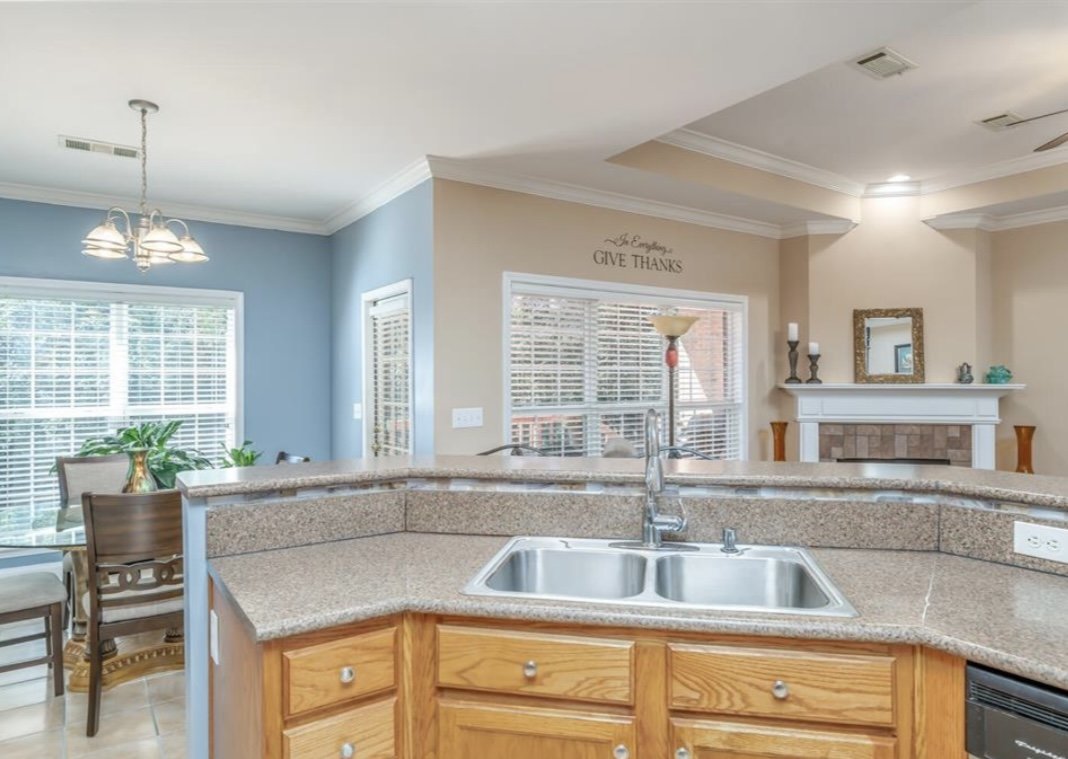 Spacious 4/2 Located in Dalraida property image