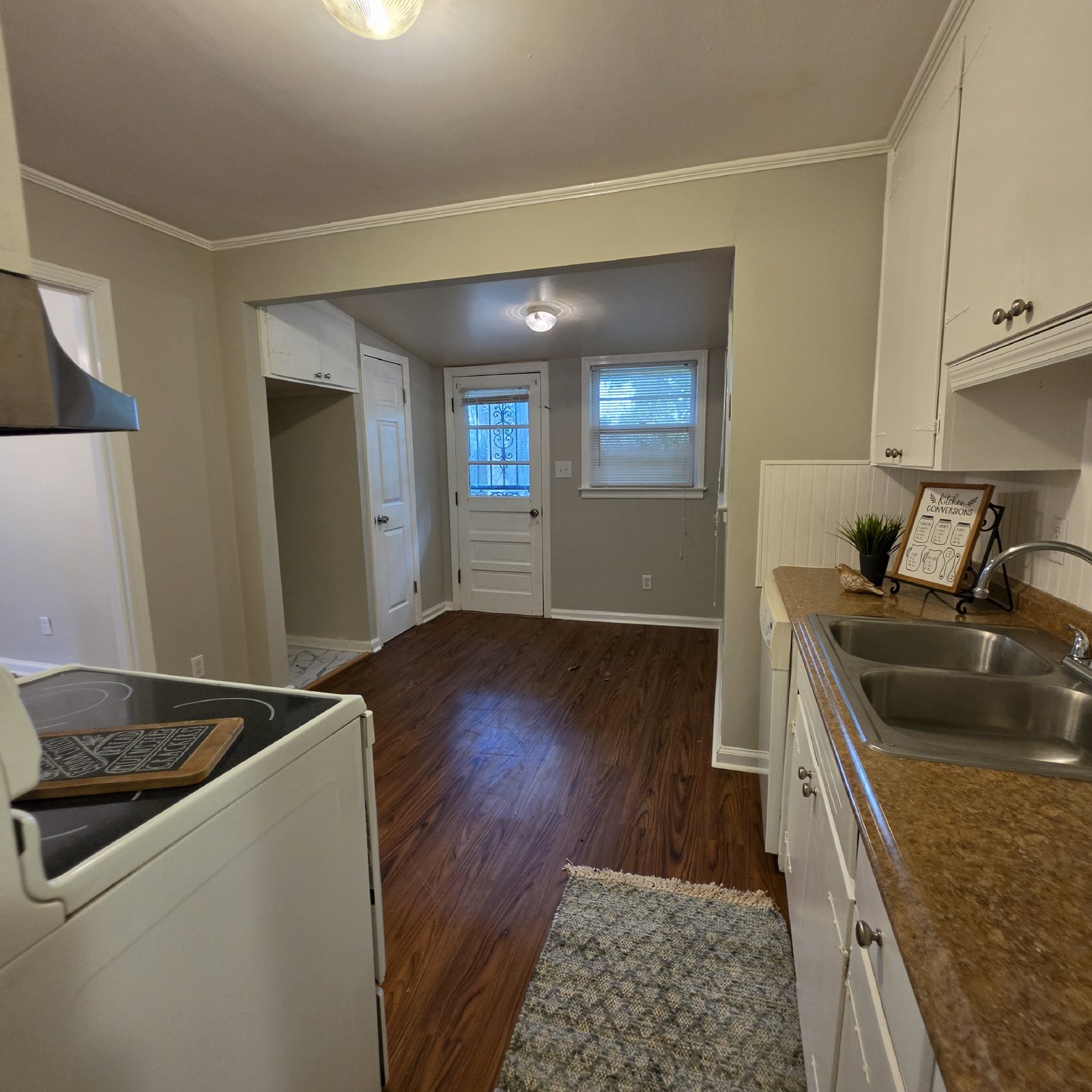 3 Bed 1 Bath property image